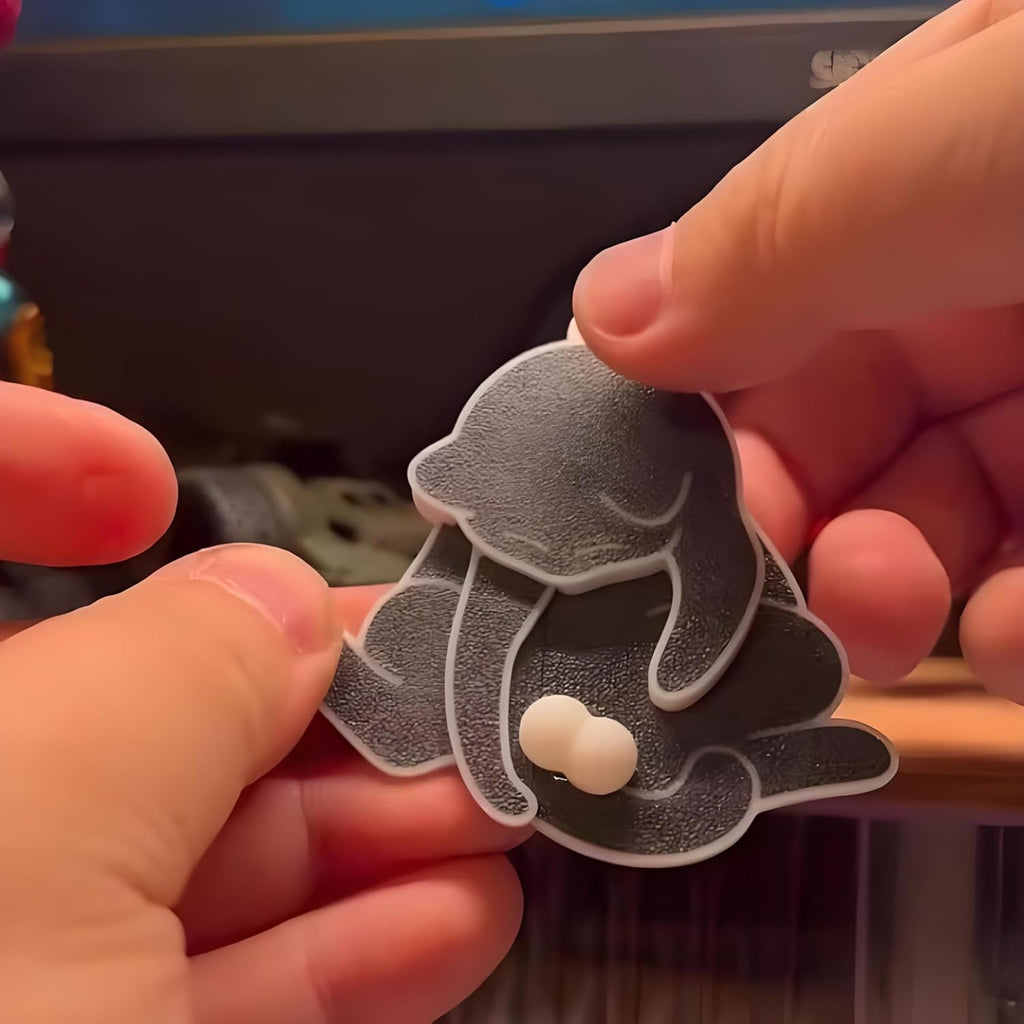 Interactive Rotating Cat Keychain with Wiggling Eggs - Fun Fidget Toy for Bags & Keys