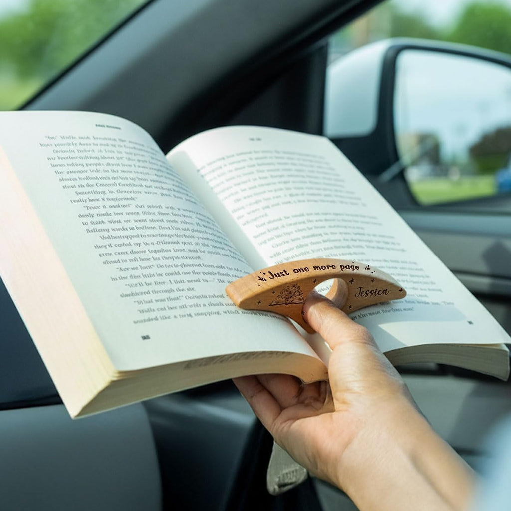 Personalized Wooden Thumb Bookmark - Ergonomic Page Holder for Hands-Free Reading