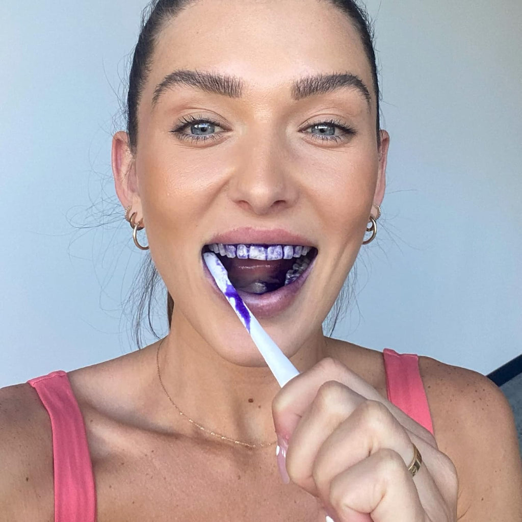 Purple Color Correcting Toothpaste: Instantly Neutralizes Yellow Stains for a Whiter Smile